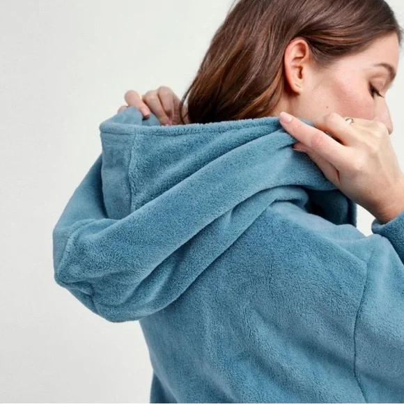 NWT Vera Bradley Disney Winnie The Pooh Hooded Fleece Robe Limited Edition | 2X| - Picture 3 of 10